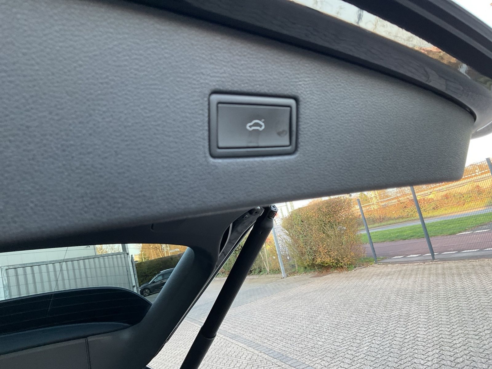 Volkswagen Tiguan Allspace - Bild 20