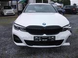 BMW 3 Touring 330 e HYBRIDE.M Sport.PANODACH... - BMW 330 Unfallwagen