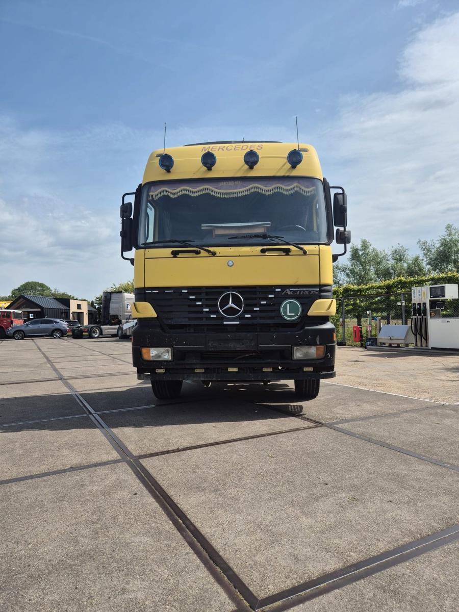 Mercedes-Benz ACTROS 1840