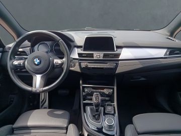 BMW 218 Gran Tourer - 8