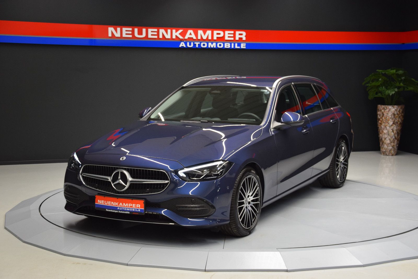 Fahrzeugabbildung Mercedes-Benz C 180 C T-Modell Avantgarde MBUX LED Kamera