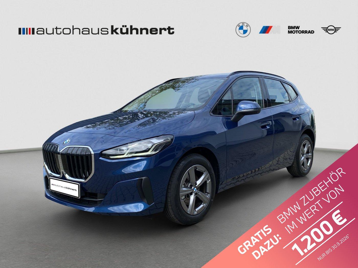 BMW 220i Active Tourer ACC LED SpurAss 360° AHK HUD