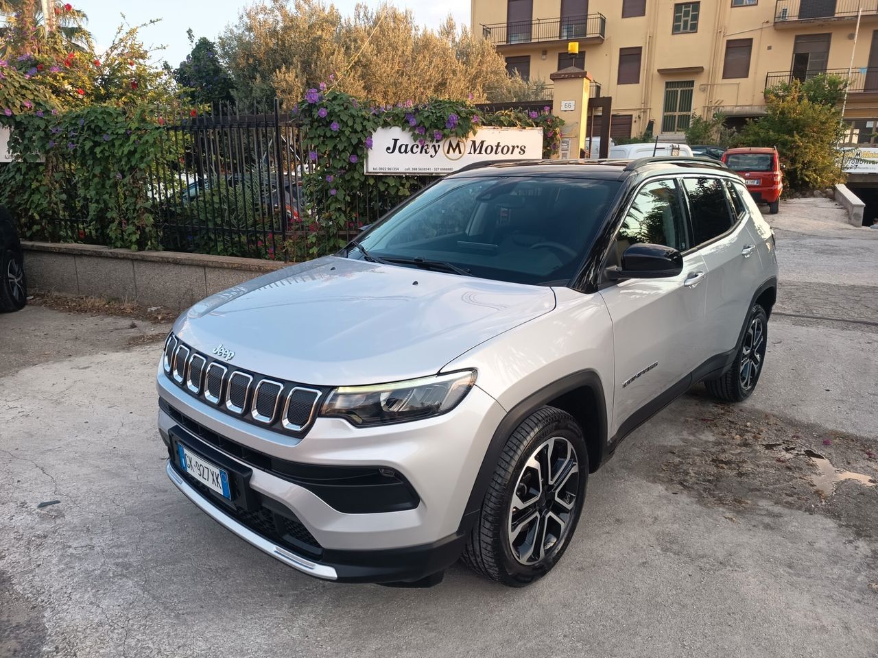 Jeep Compass 1.6 Multijet II 2WD Limited imagem 2