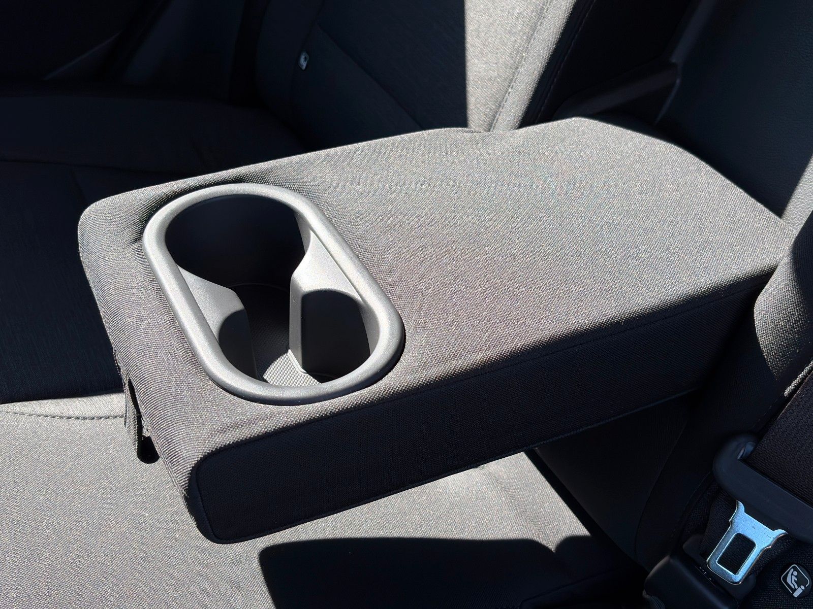 Fahrzeugabbildung Hyundai KONA E Edition 30+ Wärmepumpe ACC Krell CarPlay