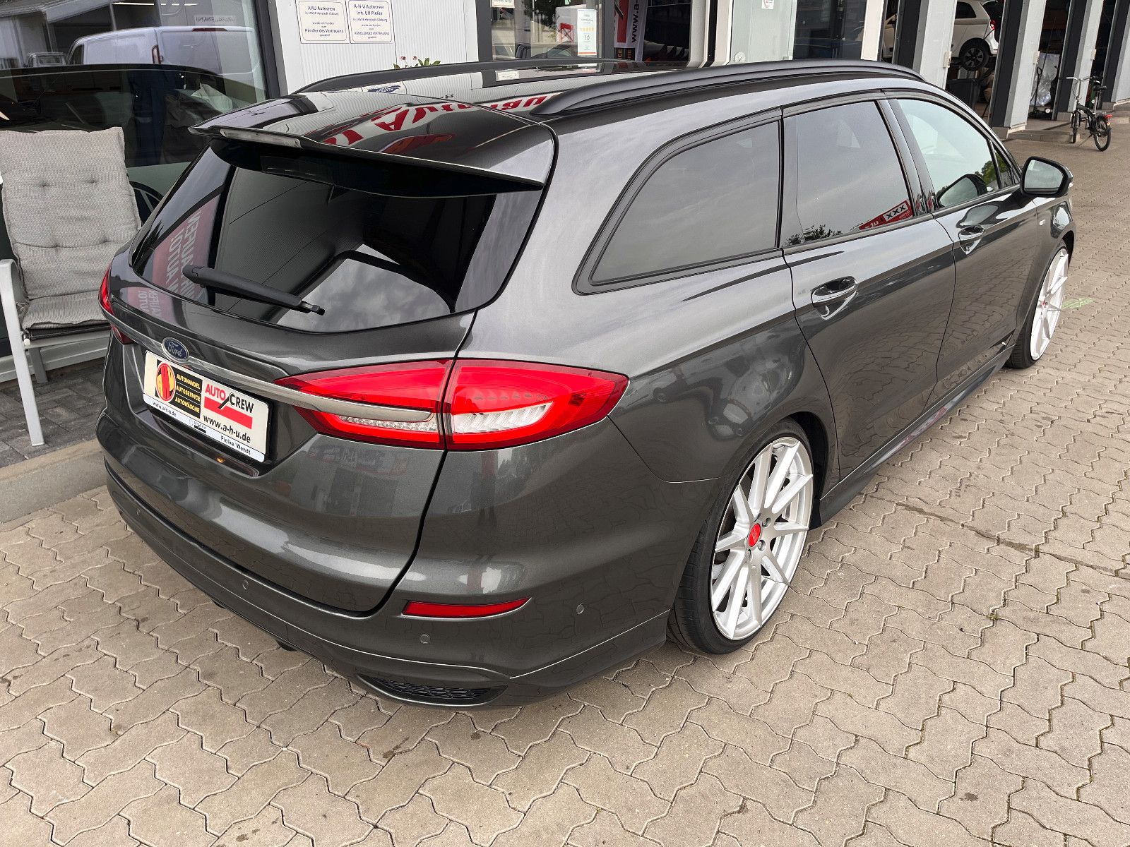 Fahrzeugabbildung Ford Mondeo Turnier ST-Line