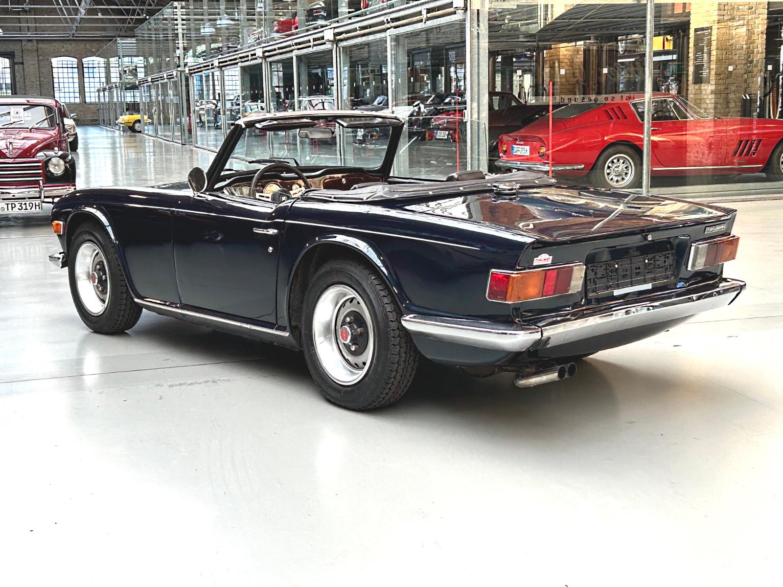 Triumph TR6
