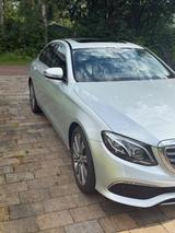 Mercedes-Benz E 400 4MATIC EXCLUSIVE  - Mercedes-Benz E 400: Limousine