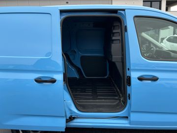 Volkswagen Caddy - 9