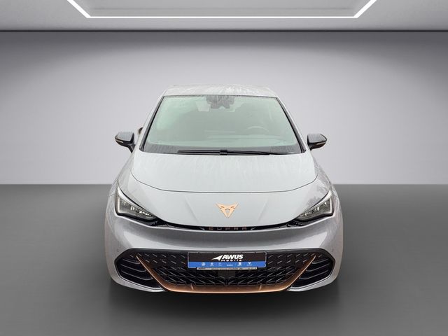 Born 58kWh