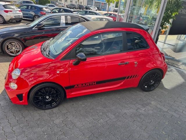 Fahrzeugabbildung Abarth 595C  Esseesse Estetico BEATS AKRAPOVIC