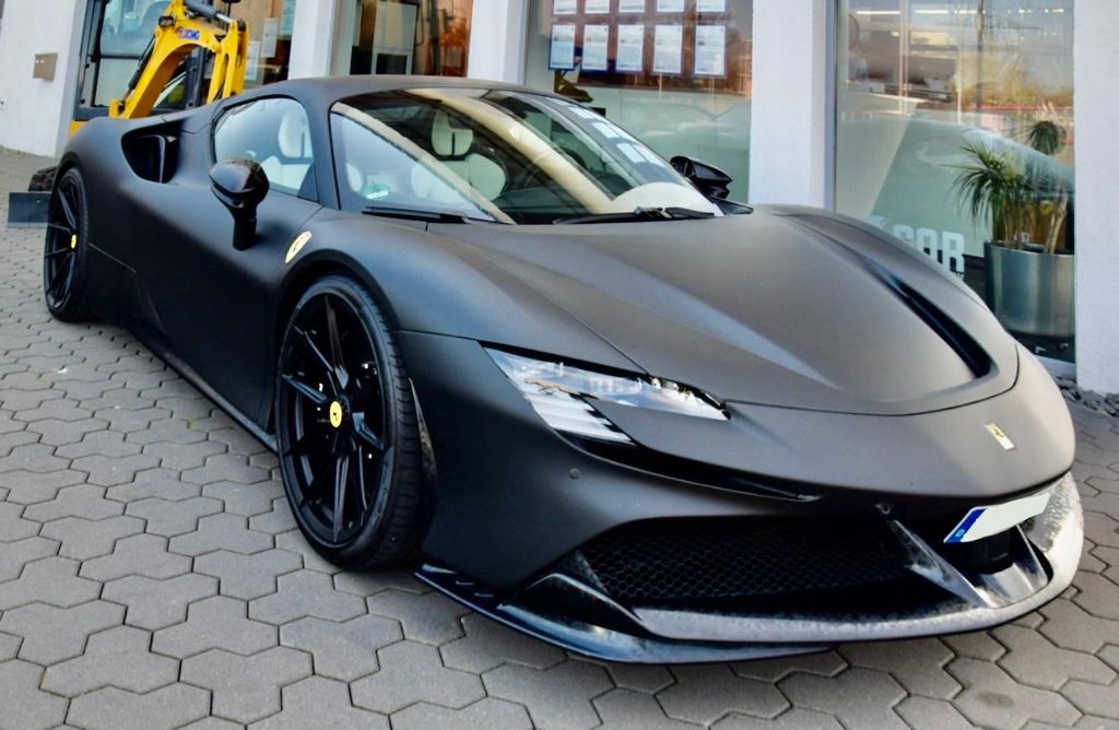 Image of Ferrari SF90