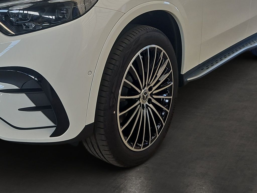 Fahrzeugabbildung Mercedes-Benz GLC 300 de 4MATIC +AMG+NIGHT+AHK+PANORAMA+