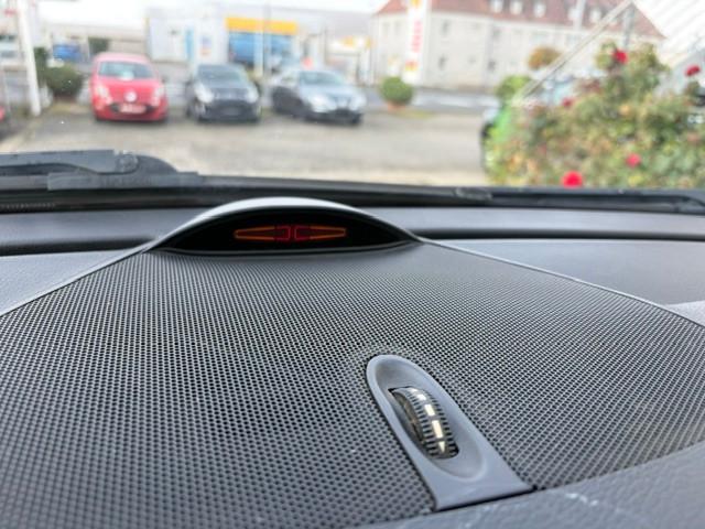 Mercedes-Benz C180 2007 — photo 17