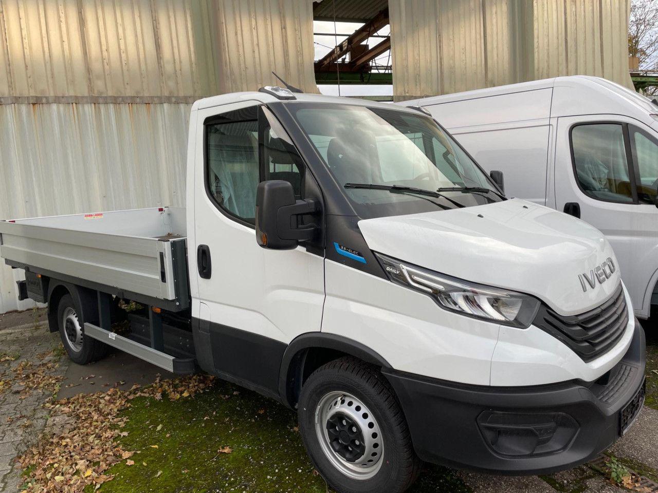 Iveco E-Daily Pritsche 35S14E
