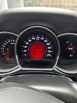 Kia cee'd / Ceed 1.4 CVVT Dream-Team Edition6 - Kia cee'd / Ceed mit Anhängerkupplung