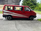 Volkswagen T4 Transporter, ehemaliges Feuerwehrfahrzeug - rote Volkswagen T4 andere