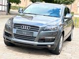 Audi Q7 3.0 TDI quattro  S-Line  7 Sitzer  Automatik - Audi Q7 aus 2008: Line