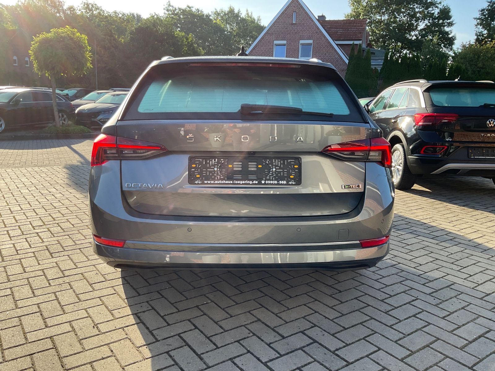 Fahrzeugabbildung SKODA Octavia Kombi 1.5 TSI e-TEC DSG,Kamera,Navi,LED