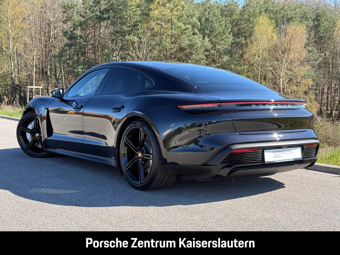 Porsche Taycan Turbo Clubleder Nachtsicht InnoDrive