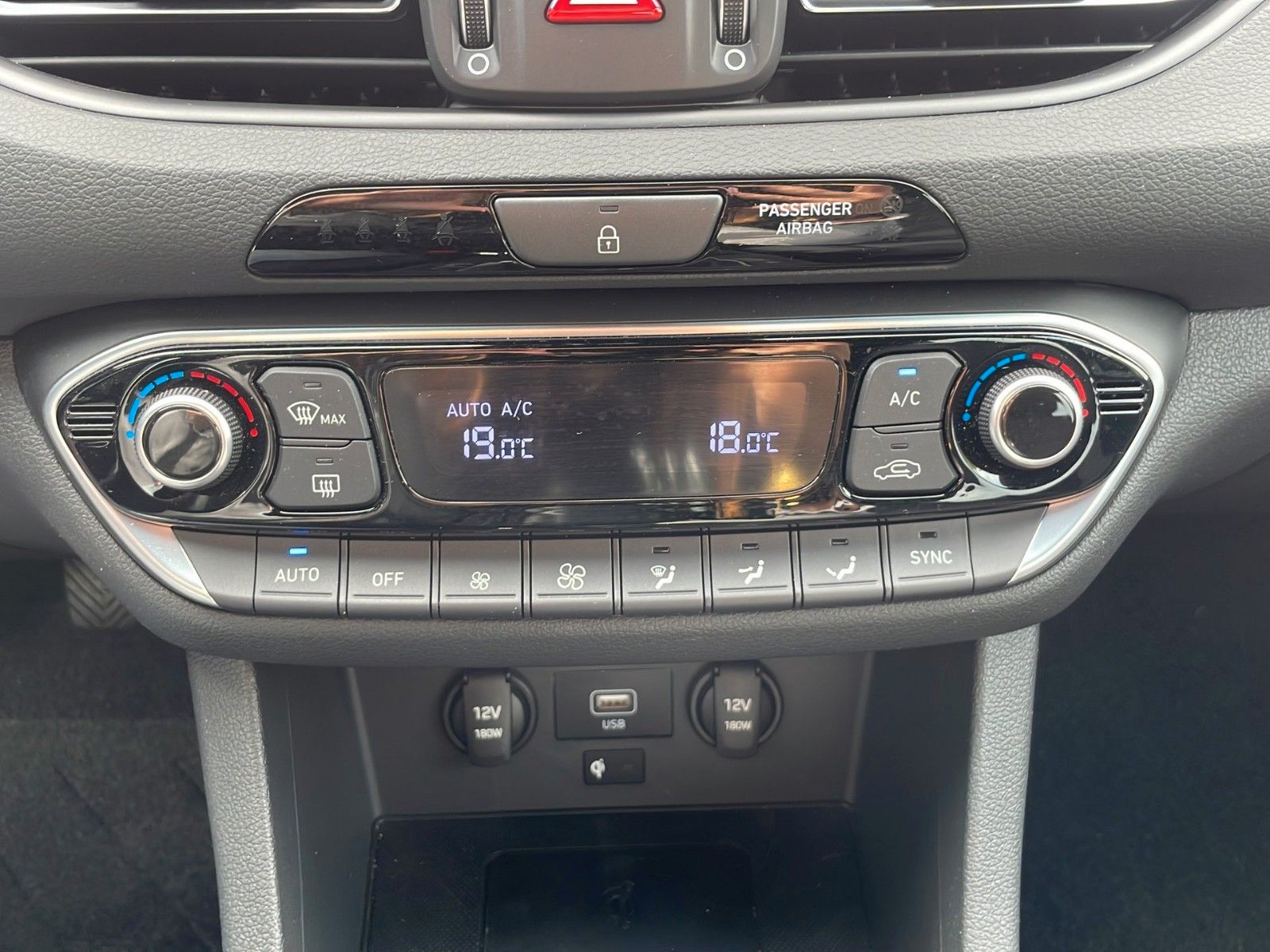 Hyundai i30 – Bild 15