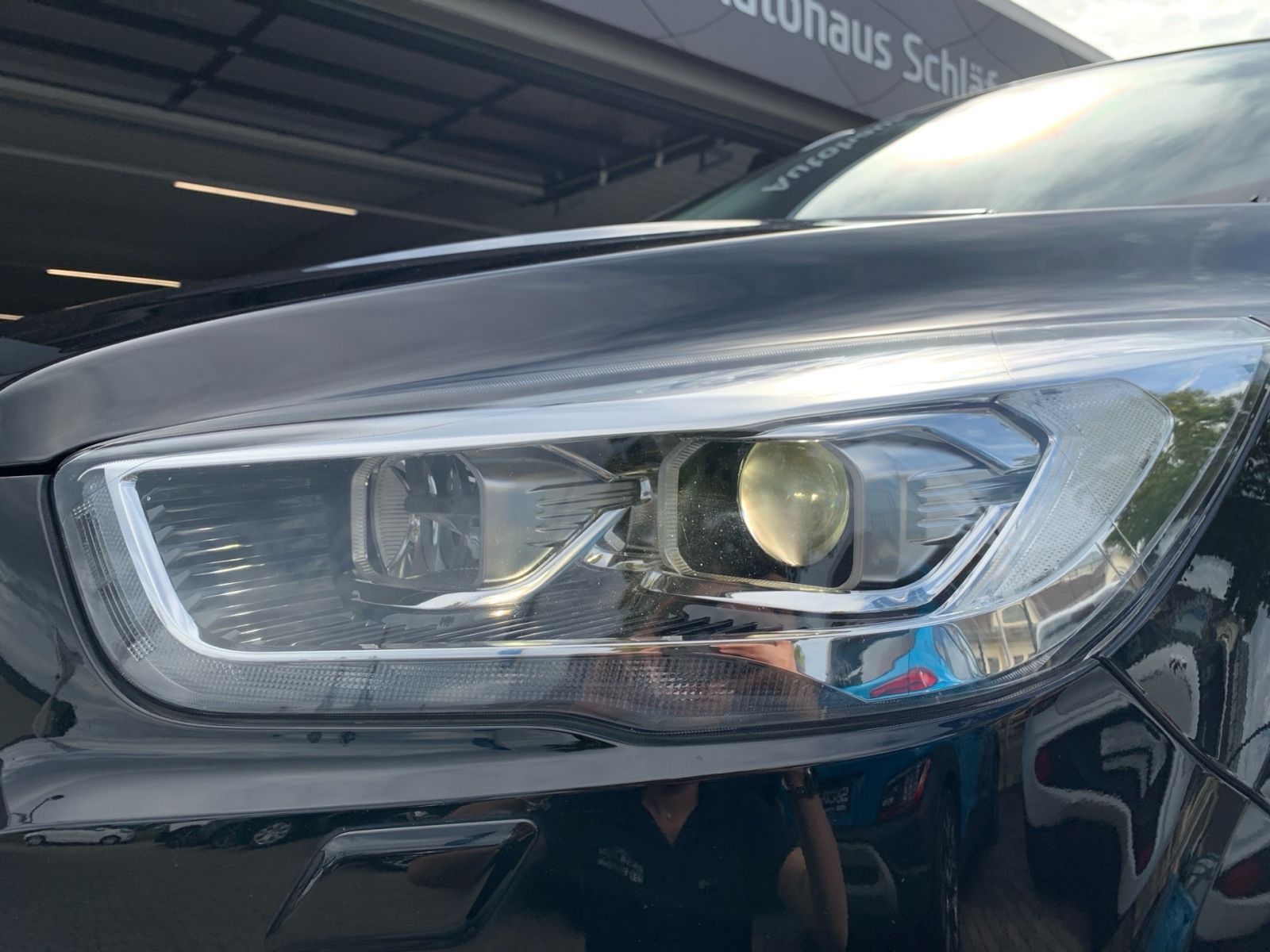 Fahrzeugabbildung Ford Kuga 1.5 EcoBoost Automatik Vignale 4x4 AHK