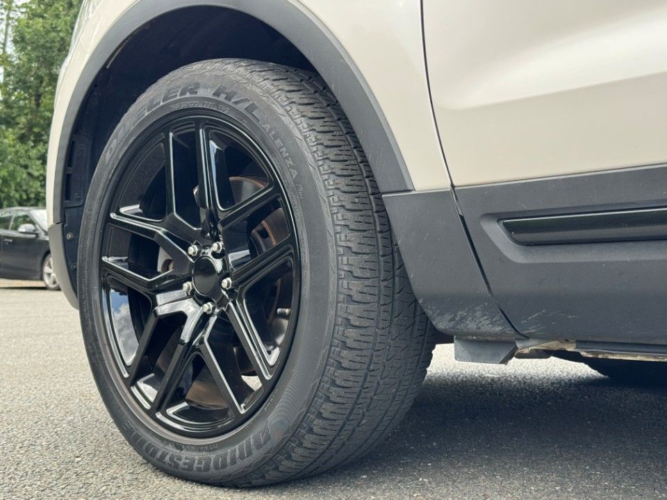 Fahrzeugabbildung Ford Explorer 3.5 Ecoboost 4x4 Sport Leder PDC