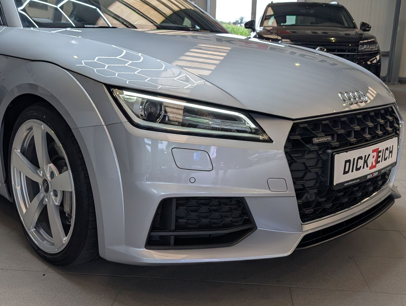 Fahrzeugabbildung Audi TT Roadster 45 TFSI Quattro S-Line Sport-Paket +