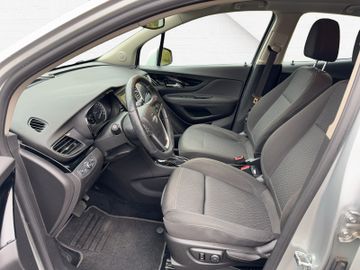 Fotografie des Opel Mokka X Automatik Kamera Sitzheizung PDC AHK