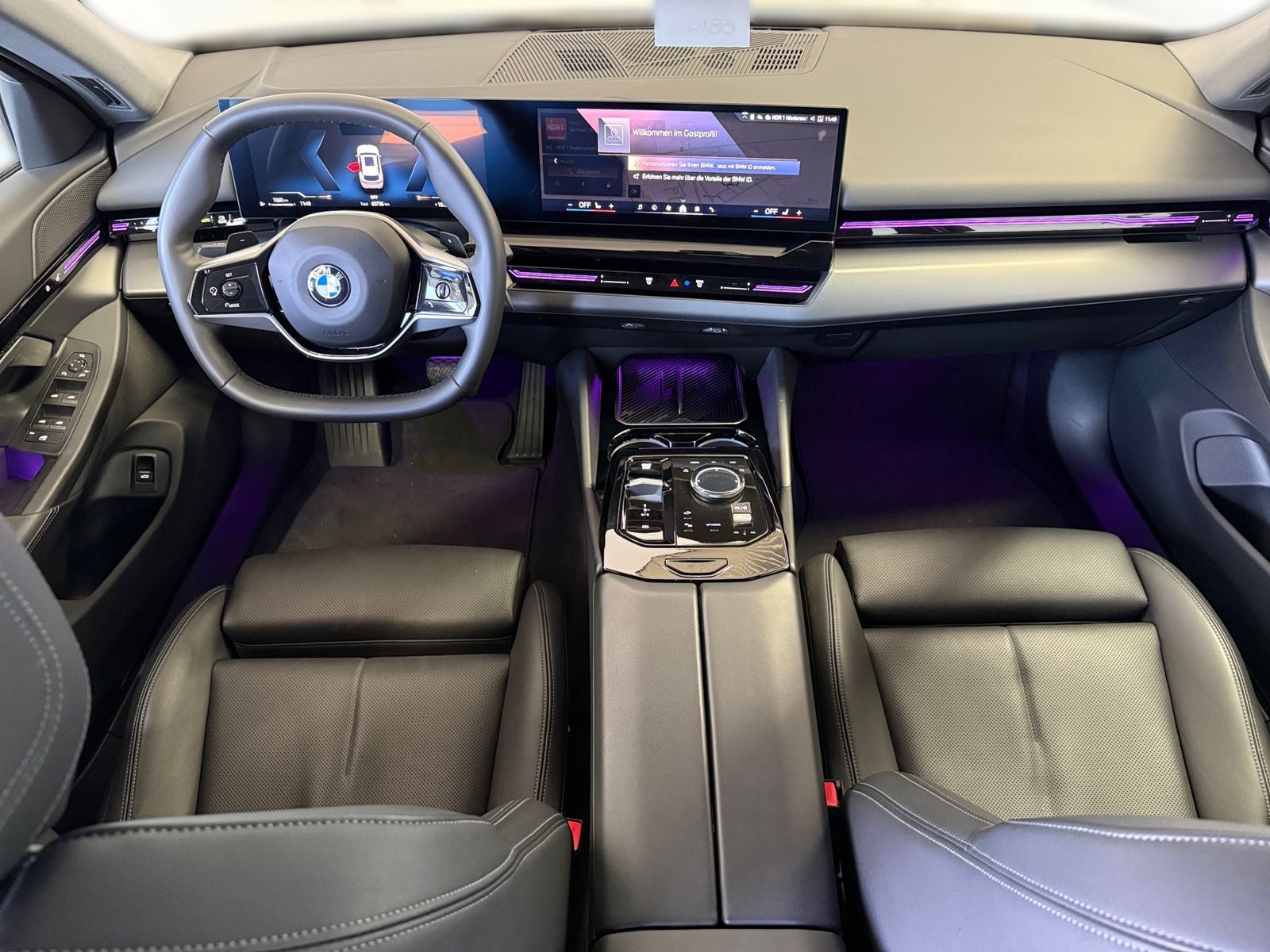 BMW 520dTouring*LED*Navi*Kamera*DriveAssist*Leder* foto 15