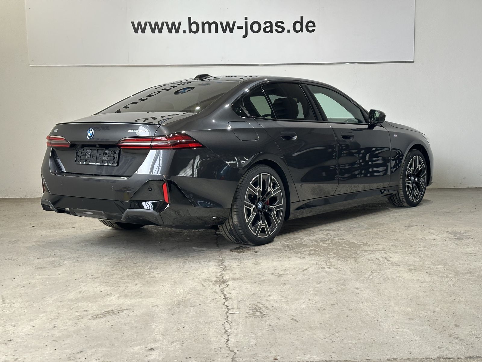 Fahrzeugabbildung BMW i5 xDrive40 20" M Aerodynamikräder, Innenraumkam