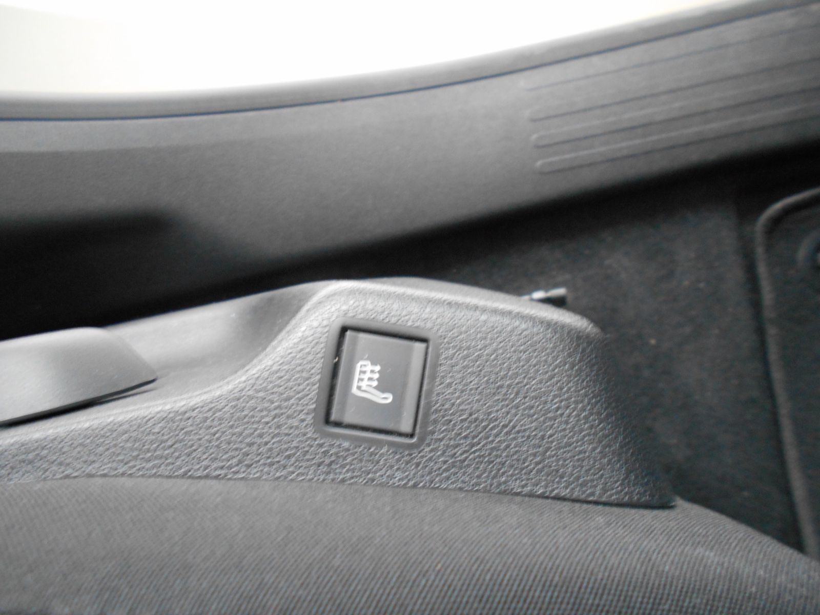 Fahrzeugabbildung Citroën Berlingo Shine M