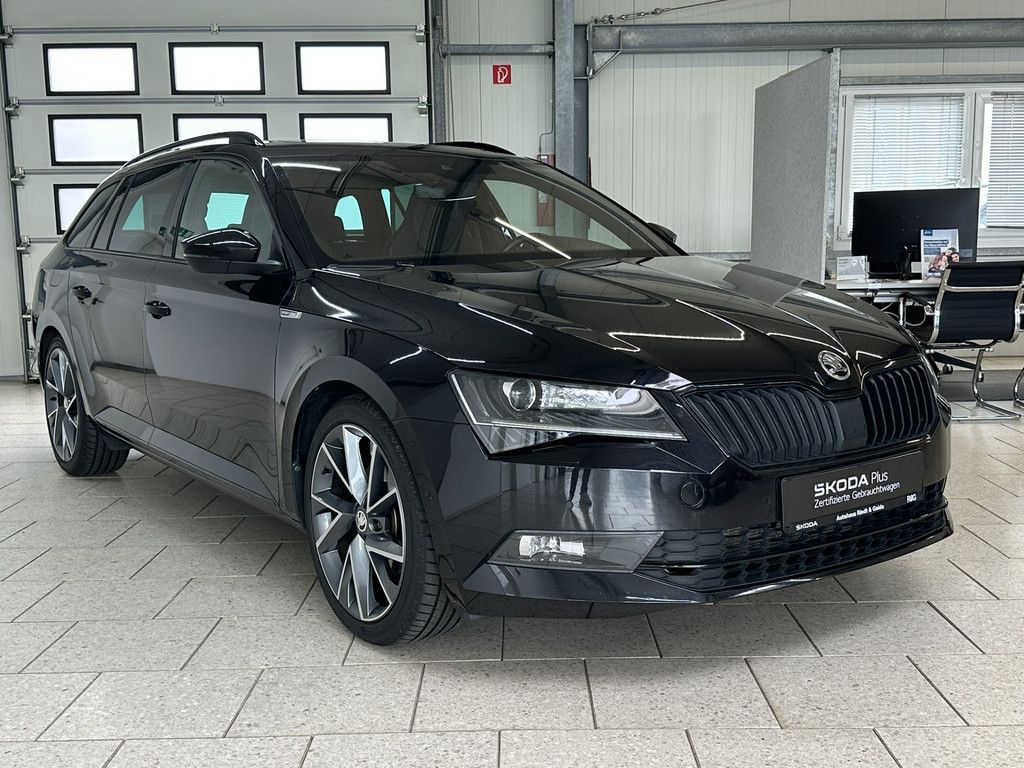 Skoda Superb Combi 2.0 TSI DSG SportLine DCC NAVI PANO foto 8