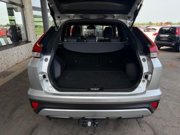 Mitsubishi Eclipse Cross - 11
