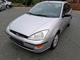 Ford Focus 1.6 Benzin TÜV 06/2027 - Ford Focus aus 2000: 1.6