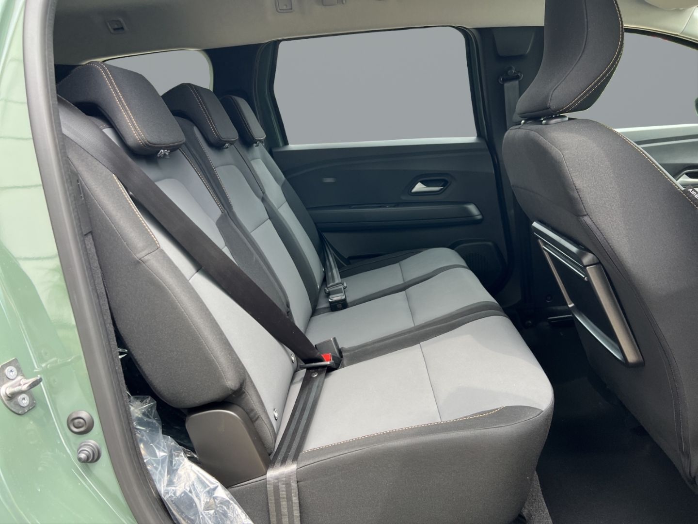 Fahrzeugabbildung Dacia Jogger Extreme 1.6 HYBRID 140 EU6e Digitales Coc