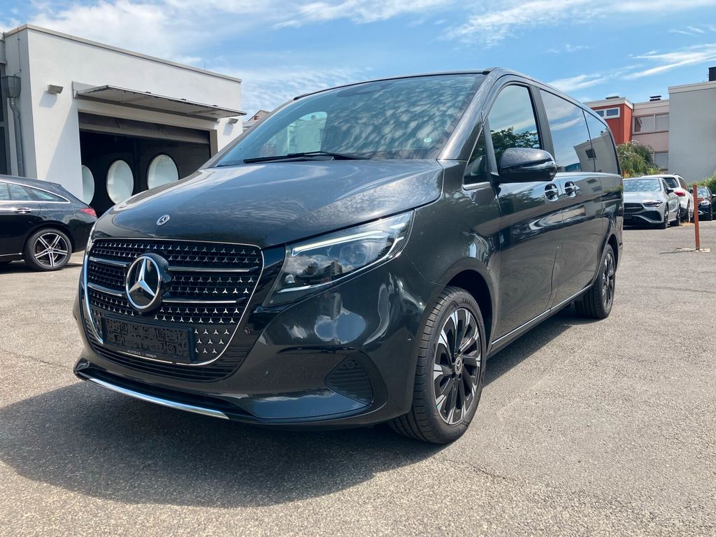 Image of Mercedes-Benz V 220