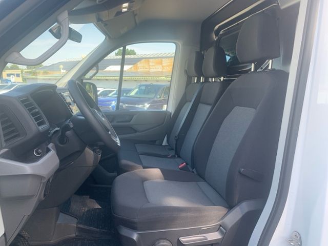 Fahrzeugabbildung Volkswagen Crafter Kasten 35 MR 2.0TDI 103KW 6-Gang AHZV KL