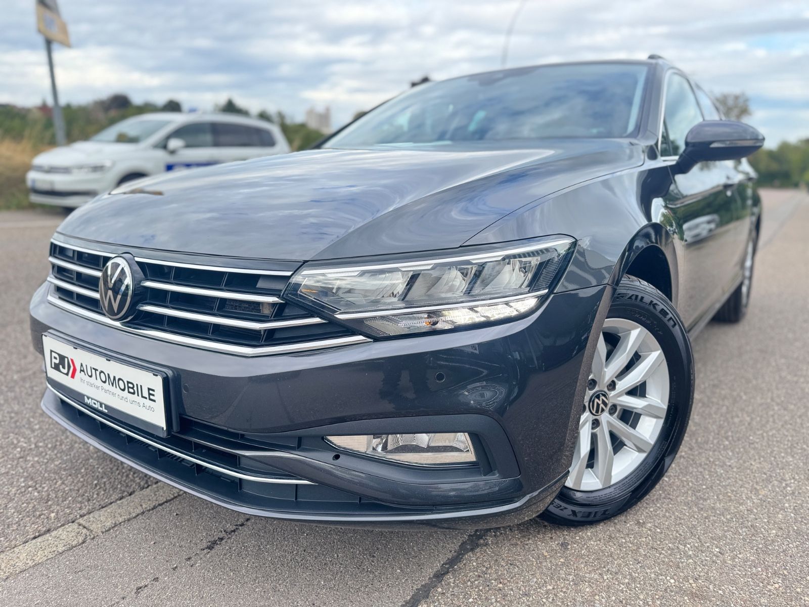 Volkswagen Passat Variant - 1