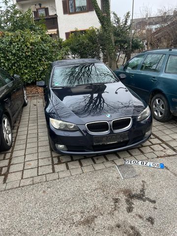 BMW 320i Cabrio Hardtop