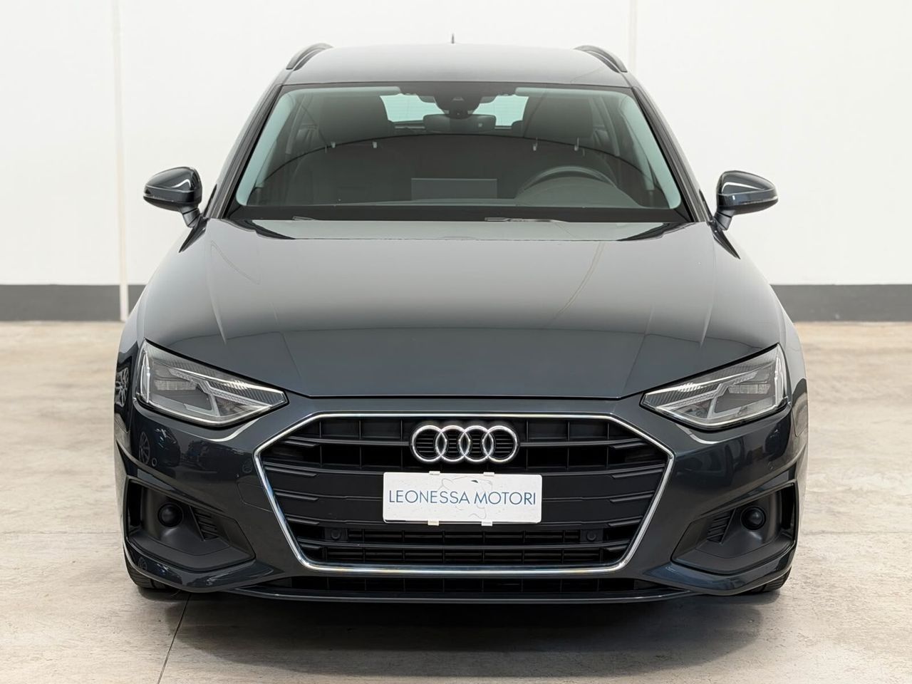 Audi A4 Avant 35 TFSI S tronic Business imagem 2