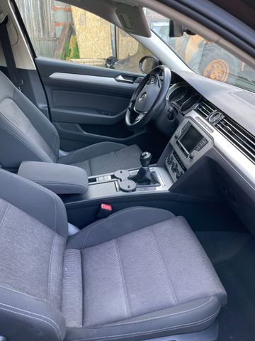 VW Passat Variant 1.5 TSI OPF Comfortline Varia...