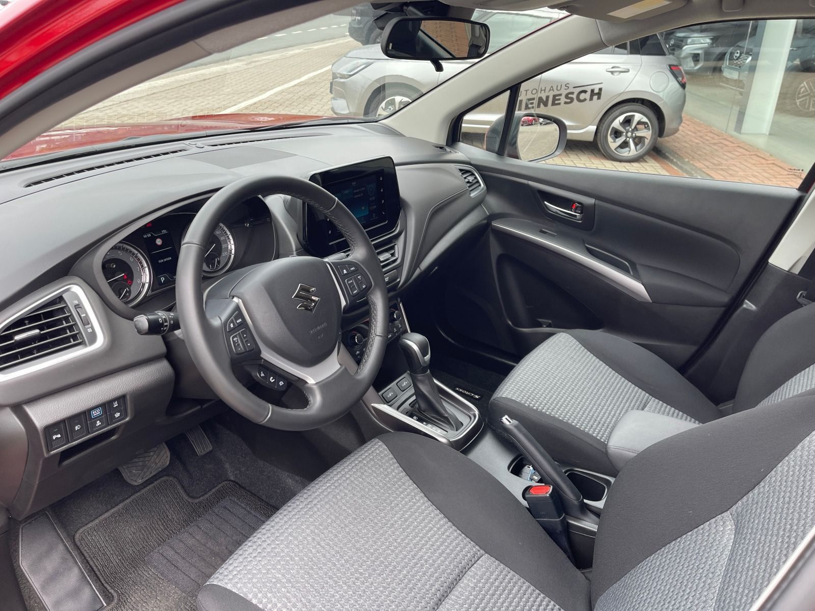 Fahrzeugabbildung Suzuki S-Cross 1.5 Hybrid Comfort Automatik/AHK/Allwett