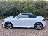Audi TT 40 TFSI S tronic Roadster -