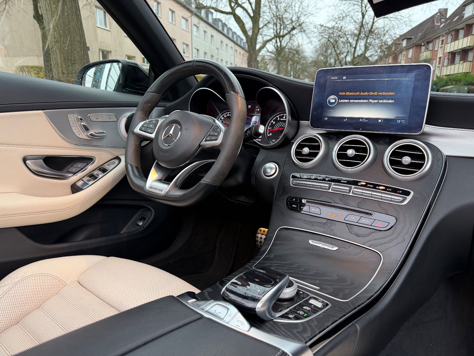 Fahrzeugabbildung Mercedes-Benz C 43 AMG Cabrio 4Matic Night Edition*VOLLLEDER