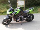 Kawasaki Z900, 1. Hand, nur 2926 km, wie neu - Kawasaki W 1-2