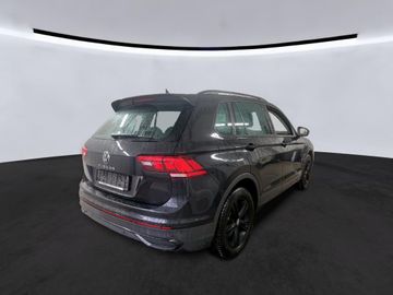 Volkswagen Tiguan - 4