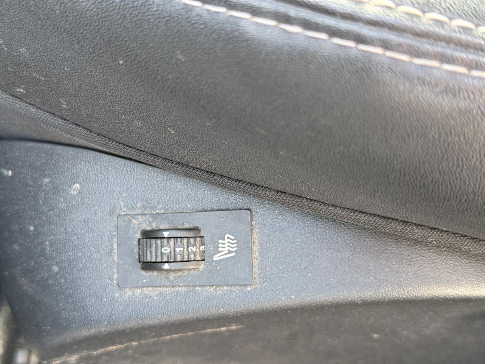 Peugeot 2008 2015 — photo 14
