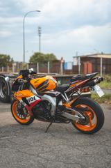 Honda CBR 1000RR Fireblade Repsol - HONDA CBR 1000RR REPSOL