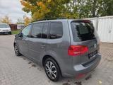 Volkswagen Touran Comfortline+NAVI+TÜV BIS 05/2027 - VW Touran Gebrauchtwagen in Erfurt