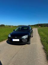 Ford Focus 2,0 Titanium 8-Fach bereift - Ford Focus aus 2006: Titanium